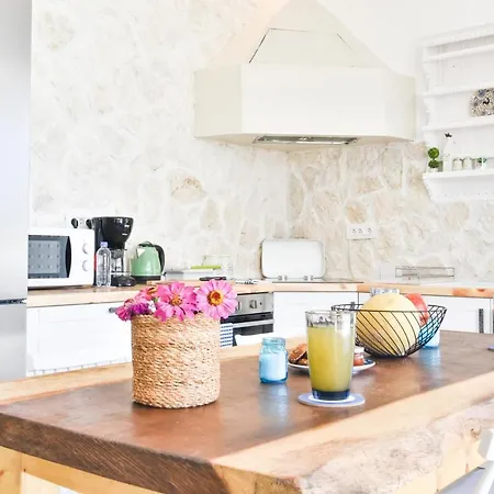 Despina Vila Afantou