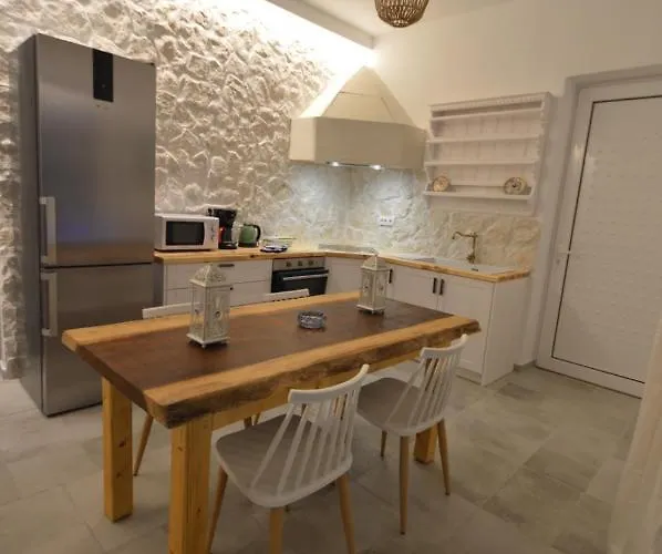 Despina * 아판토우