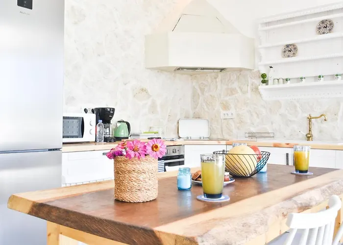 Despina 빌라 아판토우